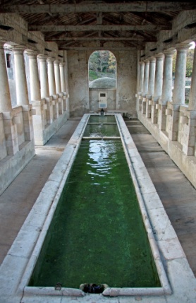 Palais des